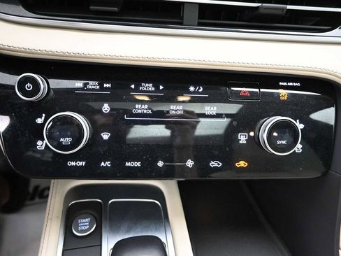 Used 2023 INFINITI QX60 Luxe w/ Cargo Package AWD/4WD image 16