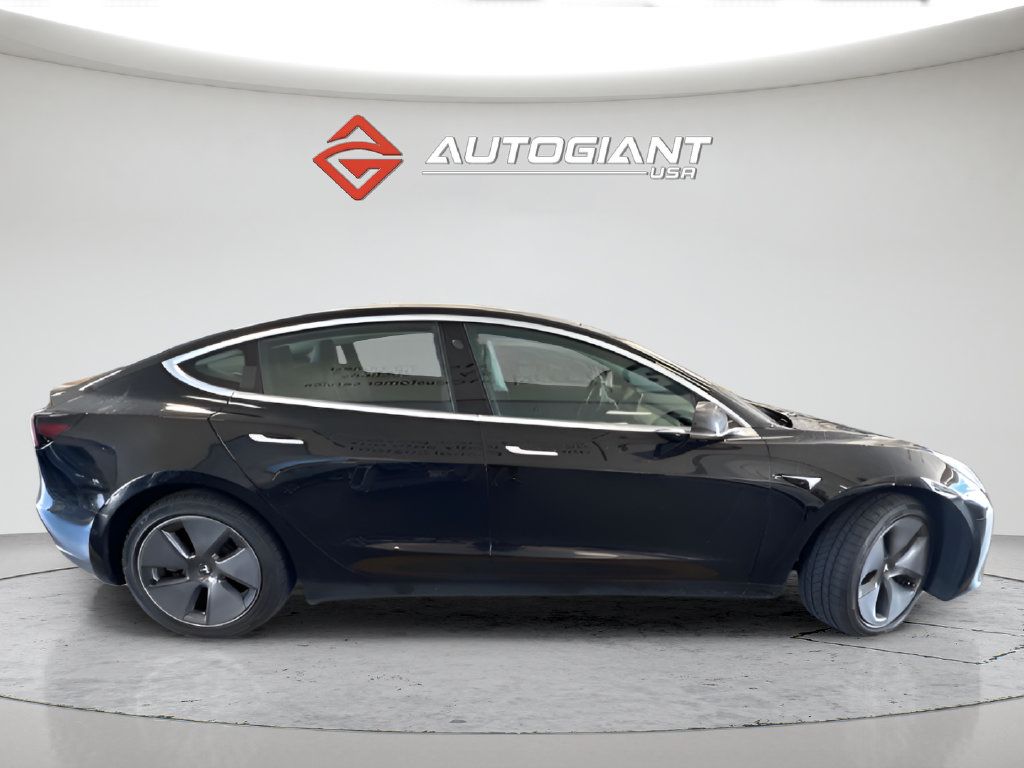 Used 2018 Tesla Model 3 Mid Range RWD image 9