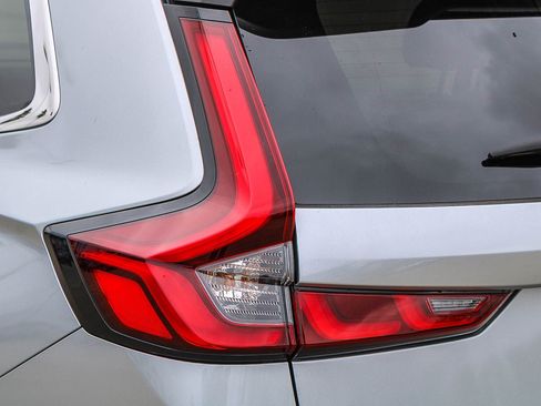Used 2025 Honda CR-V EX-L image 10