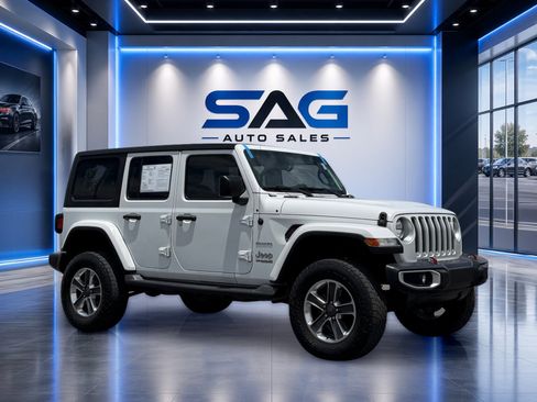 Used 2019 Jeep Wrangler Unlimited Sahara AWD/4WD image 2