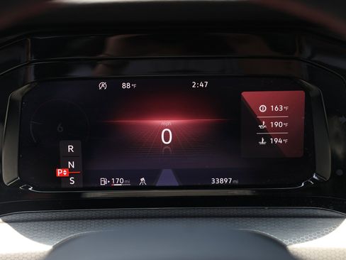 Used 2023 Volkswagen GTI 40th Anniversary Edition FWD image 33