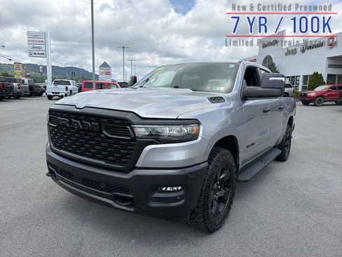 Used 2025 RAM 1500 Warlock AWD/4WD image 1