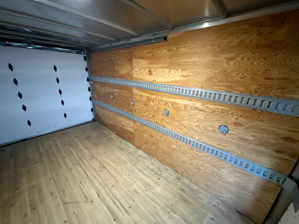 Used 2020 Chevrolet Express 3500 w/ Power Convenience Package RWD image 13