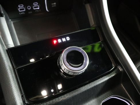 Used 2025 Jeep Grand Cherokee Altitude image 23