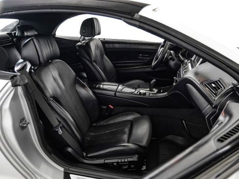 Used 2015 BMW 650i Convertible image 32
