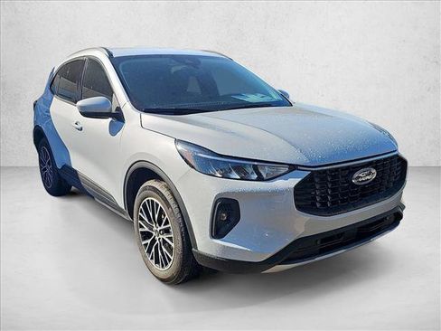 New 2026 Ford Escape SE image 7