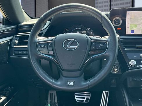 Used 2024 Lexus ES 300h F Sport w/ Accessory Package (Z1) FWD image 18