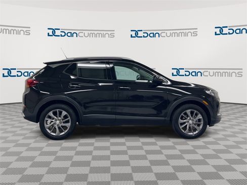 Used 2023 Buick Encore GX Essence w/ Experience Buick Package image 9