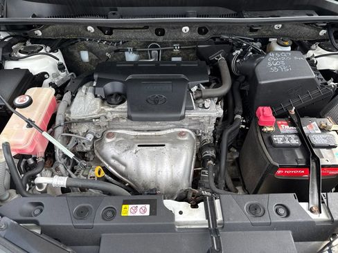 Used 2018 Toyota RAV4 LE w/ All Weather Liner Package AWD/4WD image 45