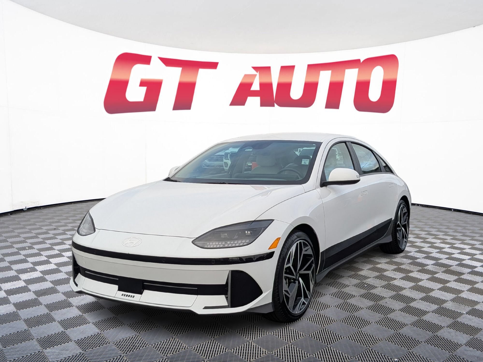 Used 2023 Hyundai Ioniq 6 SEL w/ Cargo Package RWD image 2