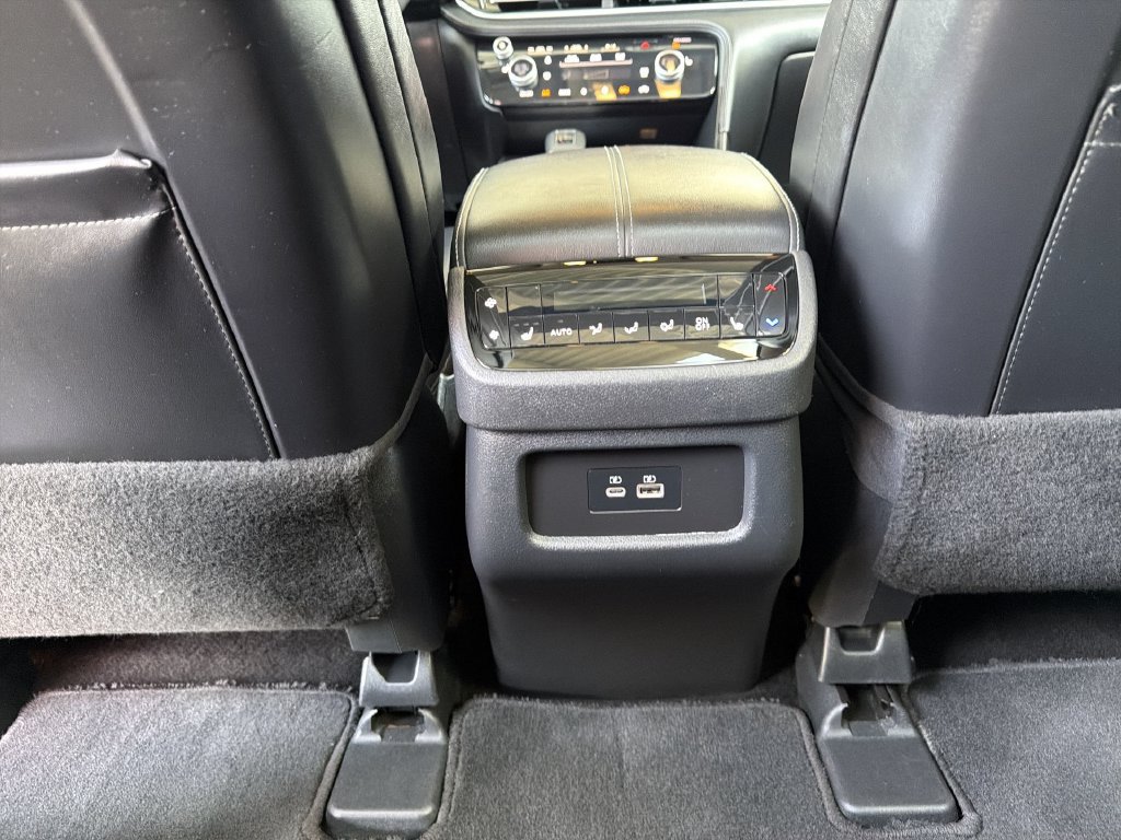 Used 2025 INFINITI QX60 Luxe AWD/4WD image 22
