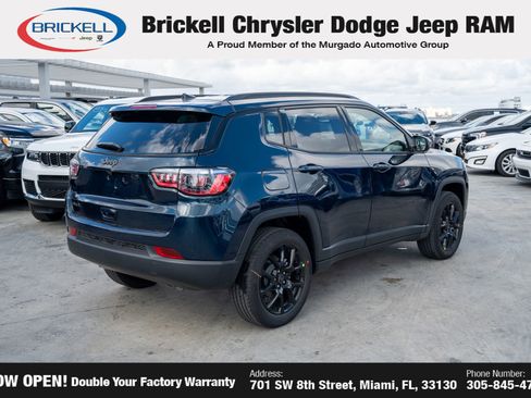 New 2026 Jeep Compass Latitude image 5