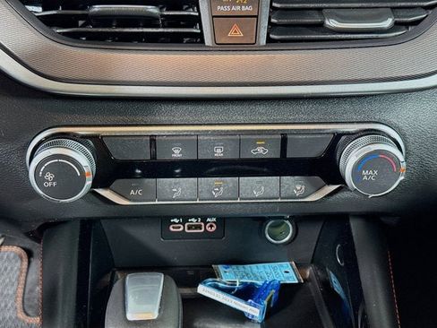 Used 2023 Nissan Altima 2.5 SR image 13