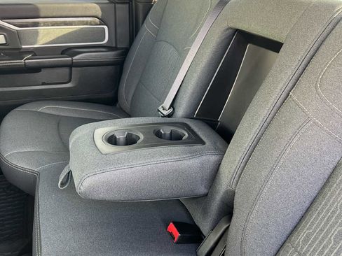 Used 2021 RAM 2500 Big Horn w/ Night Edition image 32