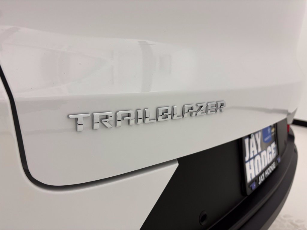 New 2026 Chevrolet TrailBlazer LS w/ LS Convenience Package FWD image 20