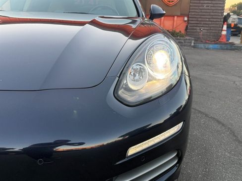 Used 2016 Porsche Panamera 4 Edition w/ Premium Package Plus AWD/4WD image 5