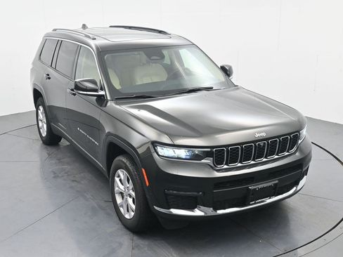 Used 2022 Jeep Grand Cherokee L Limited w/ Luxury Tech Group II AWD/4WD image 19