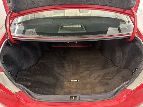 Used 2012 Toyota Camry XLE image 8