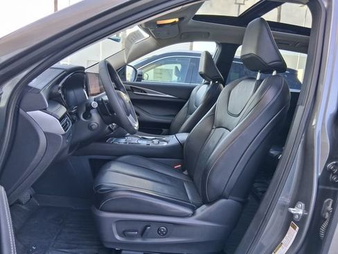 Used 2024 INFINITI QX60 Luxe FWD image 17