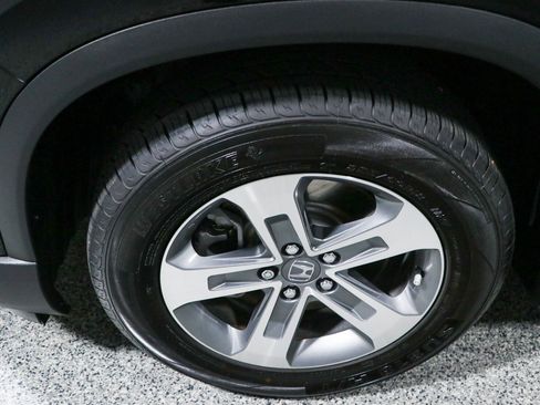 Used 2024 Honda Pilot EX-L image 11