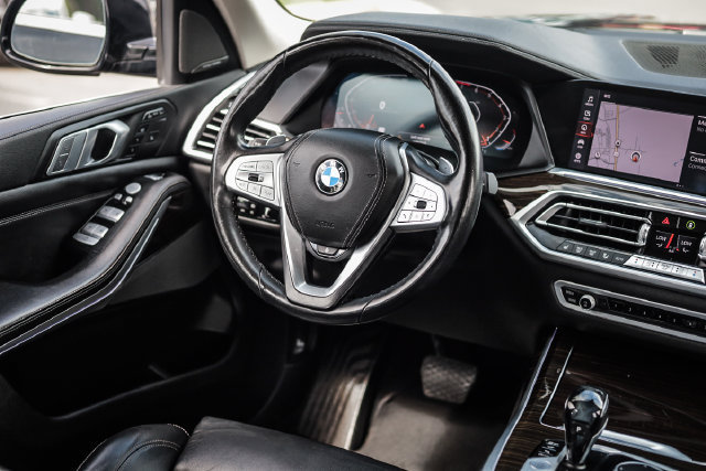 Used 2020 BMW X7 xDrive40i w/ Cold Weather Package AWD/4WD image 27