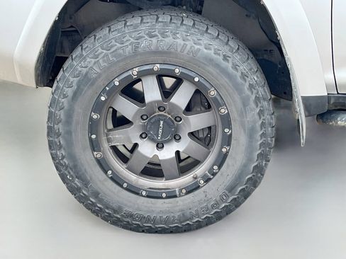 Used 2018 Toyota 4Runner SR5 Premium AWD/4WD image 10