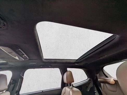 Used 2021 Kia Telluride SX w/ SX Prestige Package image 20