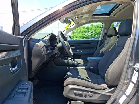 Used 2024 Honda CR-V EX image 14