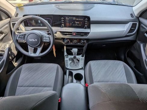 Certified 2025 Kia Seltos LX AWD/4WD image 19
