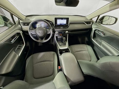Certified 2019 Toyota RAV4 XLE w/ Convenience Package image 22