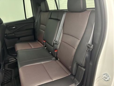 New 2026 Honda Ridgeline Black Edition image 17