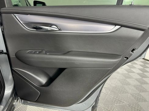 Used 2024 Cadillac XT6 Luxury FWD image 30