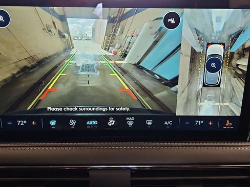 Used 2025 Lincoln Corsair Reserve w/ Jet Appearance Package image 16