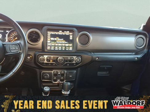 Used 2022 Jeep Gladiator Willys image 13