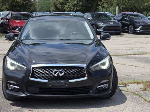 Used 2017 INFINITI Q50 3.0t Premium w/ Driver Assistance Package AWD/4WD image 3