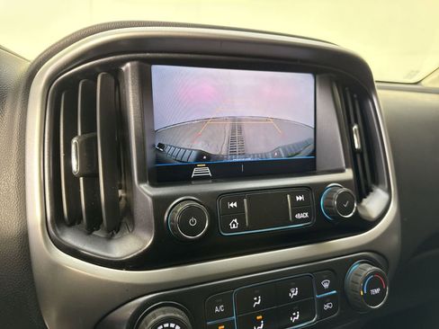 Used 2021 Chevrolet Colorado LT w/ Fleet Safety Package RWD image 8