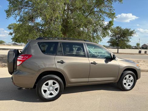 Used 2010 Toyota RAV4 2WD image 31