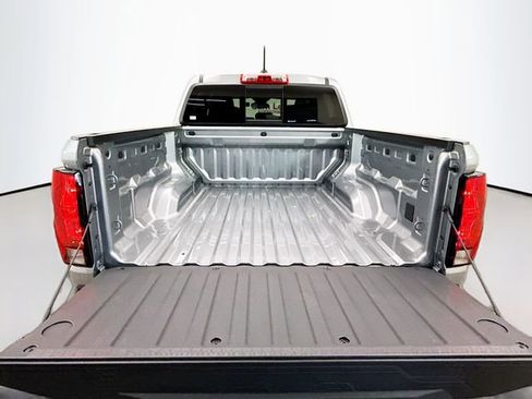 New 2026 Chevrolet Colorado W/T w/ WT Custom Package image 26