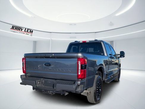 Used 2024 Ford F250 Lariat w/ Black Appearance Package image 2