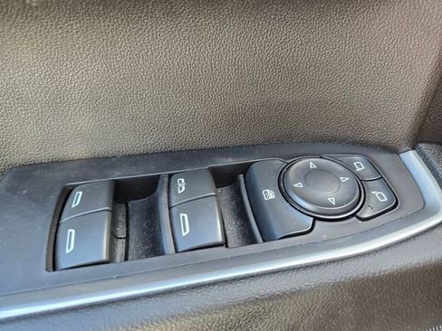 Used 2022 Chevrolet Silverado 1500 LT w/ Protection Package image 32