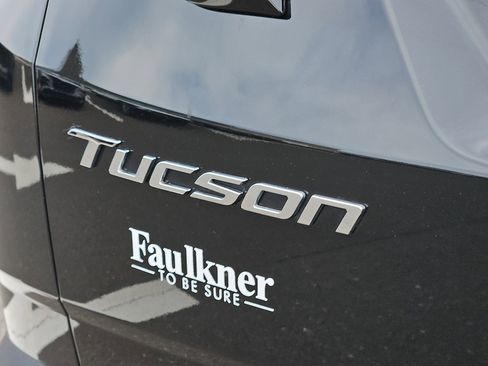 Certified 2023 Hyundai Tucson Limited AWD/4WD image 32