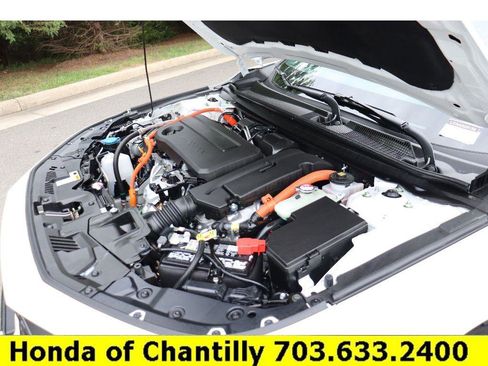 Used 2025 Honda Accord Sport image 33