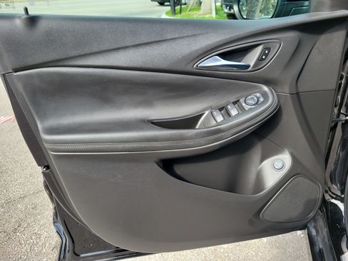 Used 2023 Buick Encore GX Select w/ Sport Touring Package FWD image 24
