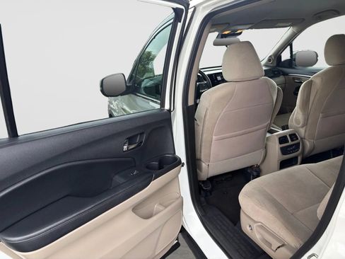 Used 2019 Honda Pilot EX image 14