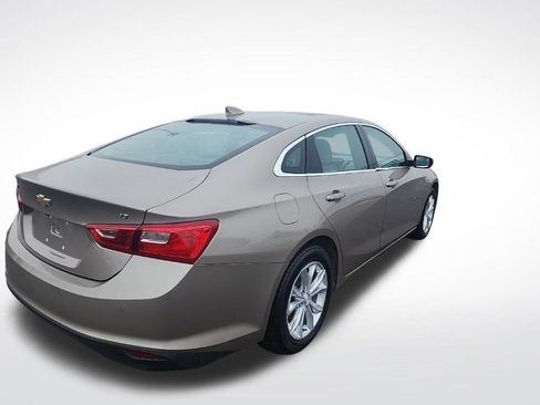 Used 2024 Chevrolet Malibu LT FWD image 7