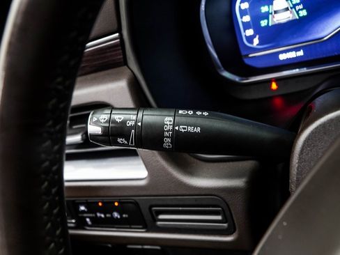 Used 2023 Chevrolet Tahoe LT image 35