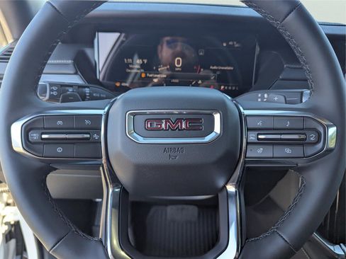 New 2026 GMC Acadia Elevation image 12