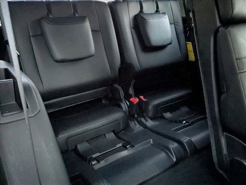 Used 2023 Toyota 4Runner SR5 Premium w/ Moonroof Package RWD image 23