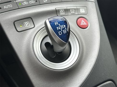 Used 2014 Toyota Prius Two image 31