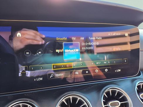 Used 2023 Mercedes-Benz E 450 Cabriolet image 15